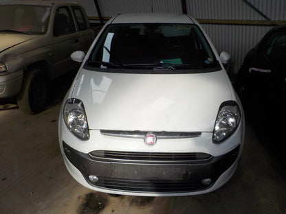 Fiat Punto Evo Pluk-Selv-Bil Med OEM Nr. Ophugger Fra Fiat Ophugger
