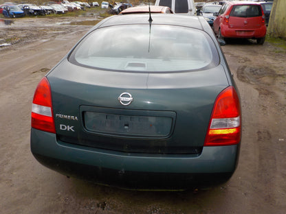 Nissan Primera P12 Pluk-Selv-Bil Med OEM Nr. Ophugger Fra Nissan Ophugger