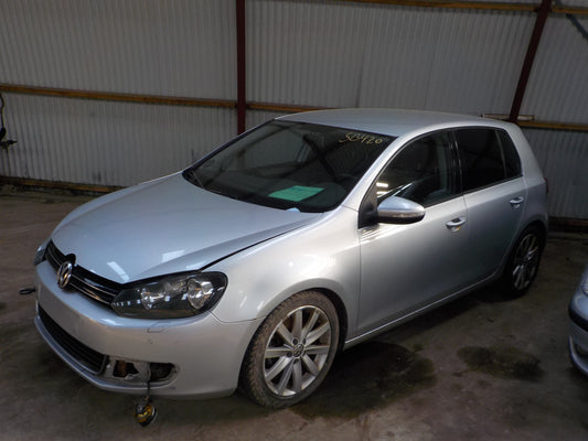 VW Golf 6 1K Pluk-Selv-Bil Med OEM Nr. Ophugger Fra VW Ophugger