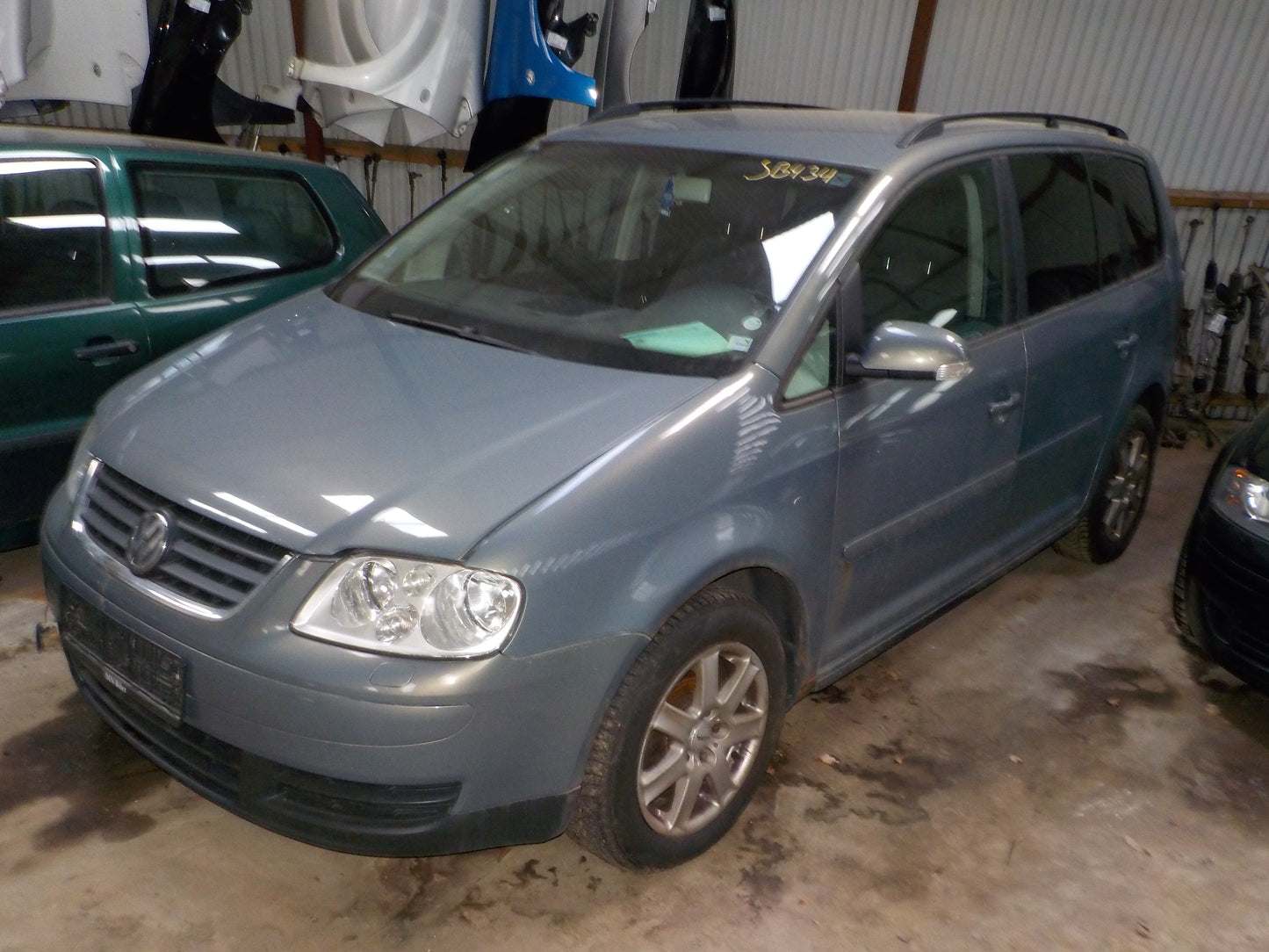 VW Touran 1T GP Pluk-Selv-Bil Med OEM Nr. Ophugger Fra VW Ophugger
