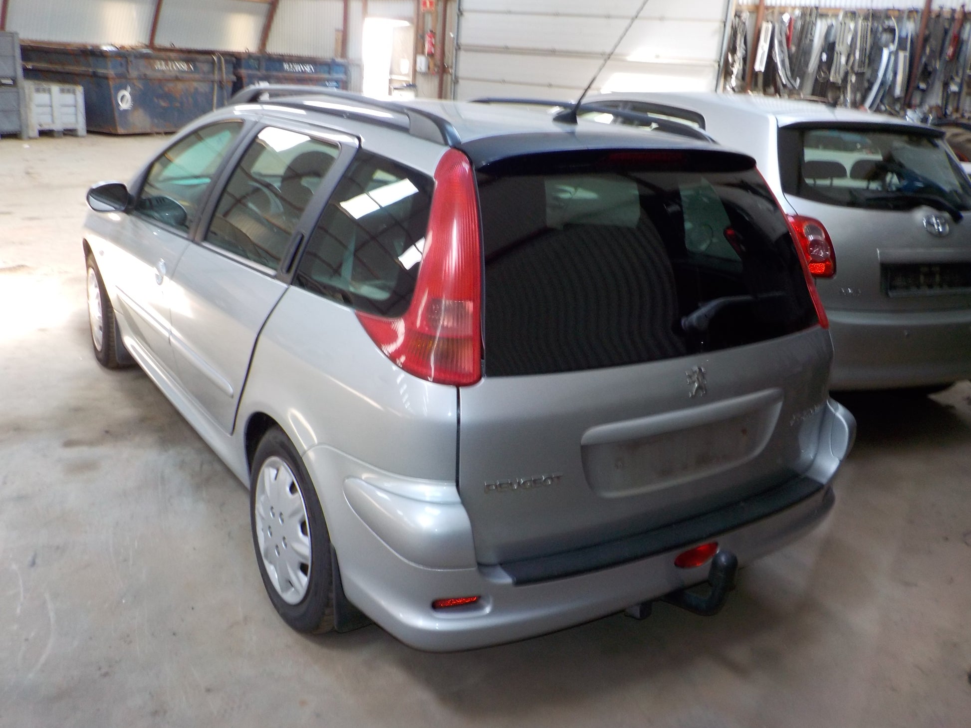 Peugeot 206 Dørrude - Siderude Med OEM Nr. Ophugger Fra Peugeot Ophugger
