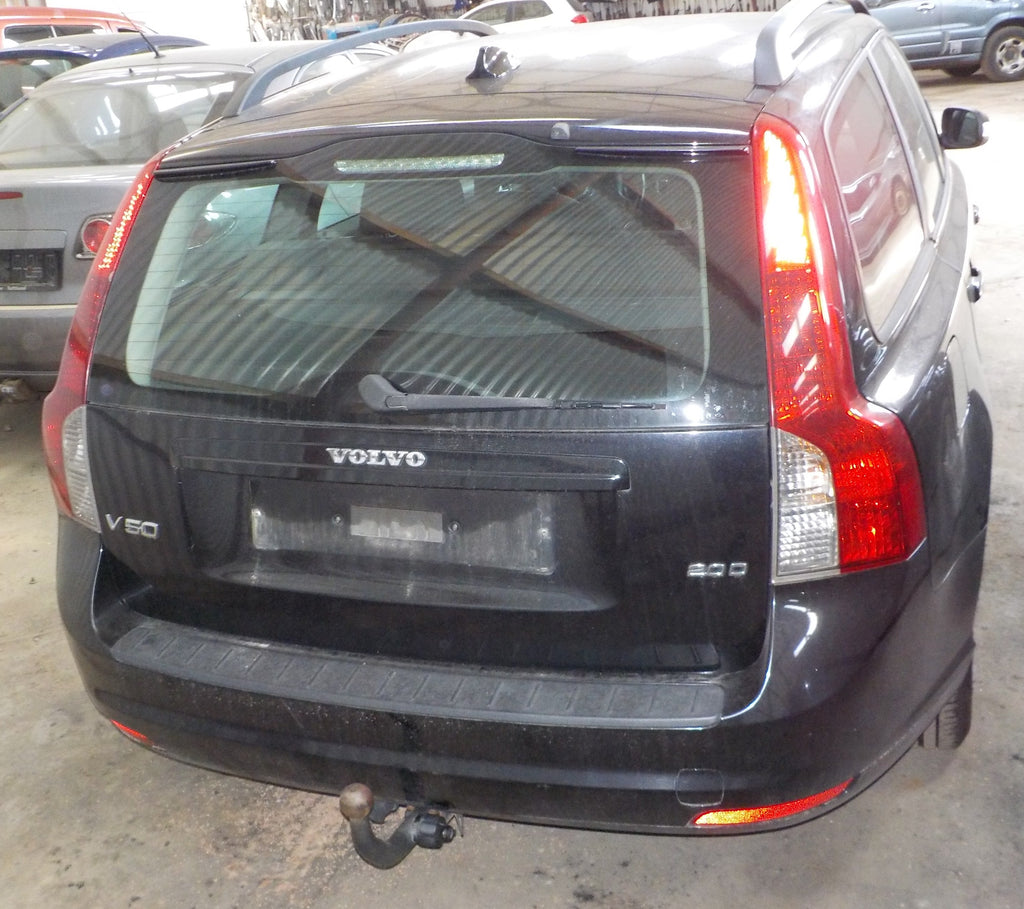Volvo S40/V50 Pluk-Selv-Bil Med OEM Nr. Ophugger Fra Volvo Ophugger