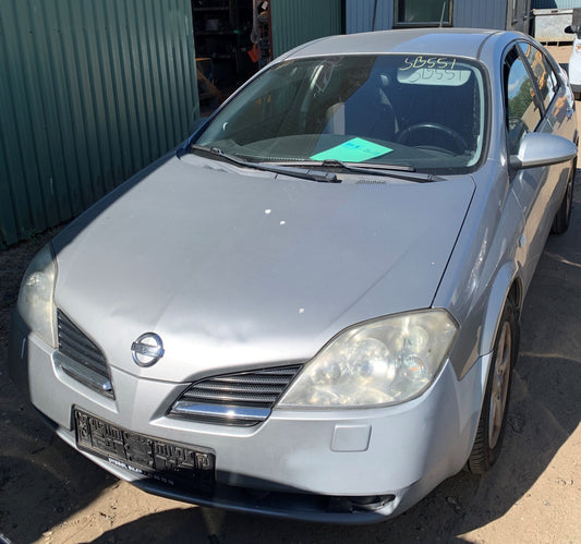 Nissan Primera P12 Pluk-Selv-Bil Med OEM Nr. Ophugger Fra Nissan Ophugger