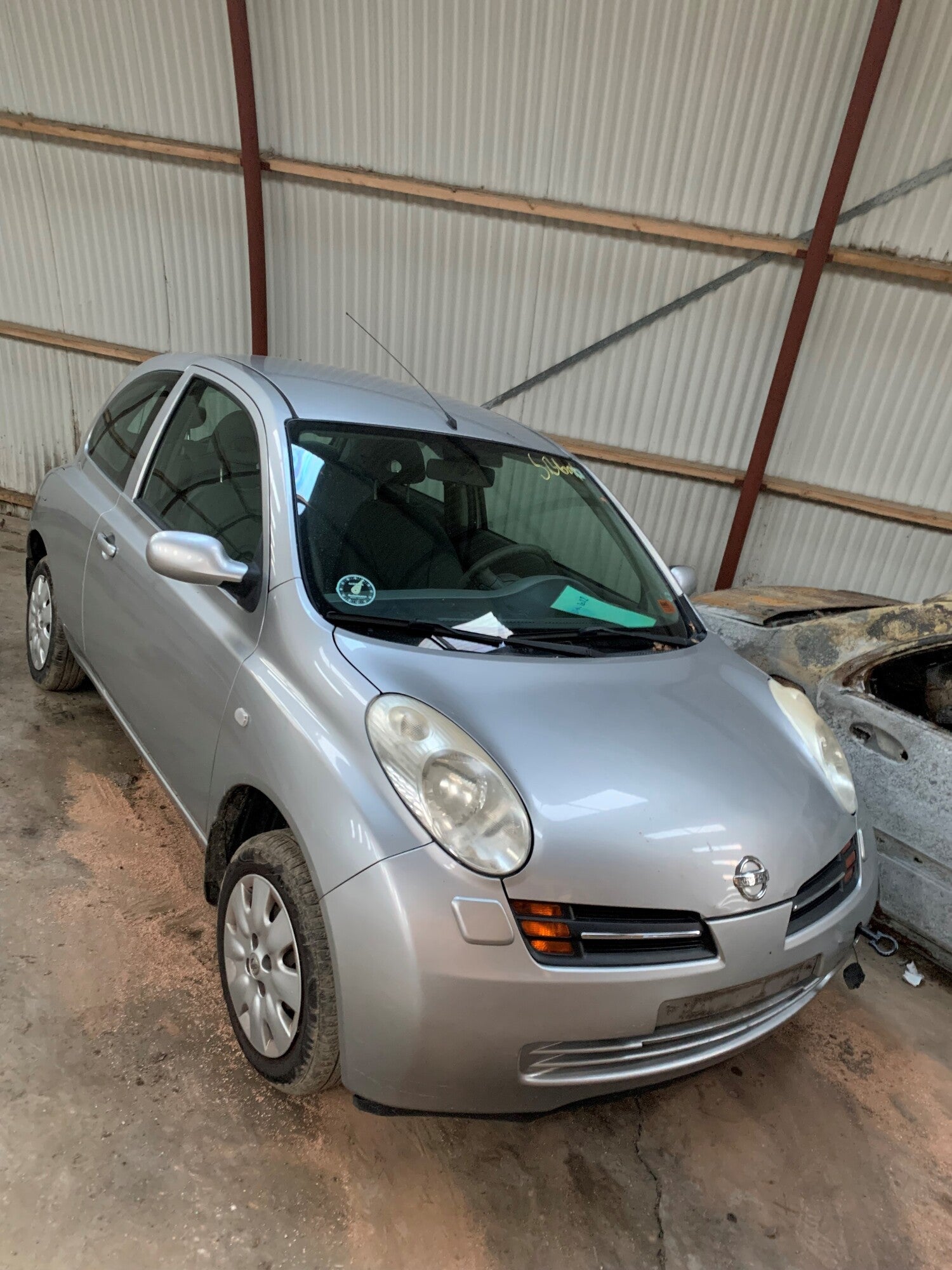 Nissan Micra K12 Pluk-Selv-Bil Med OEM Nr. Ophugger Fra Nissan Ophugger