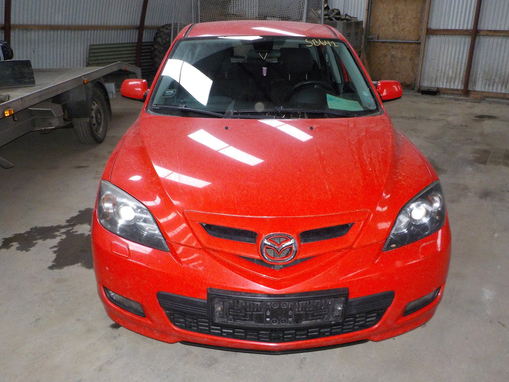 Mazda 3 Bk Pluk-Selv-Bil Med OEM Nr. Ophugger Fra Mazda Ophugger