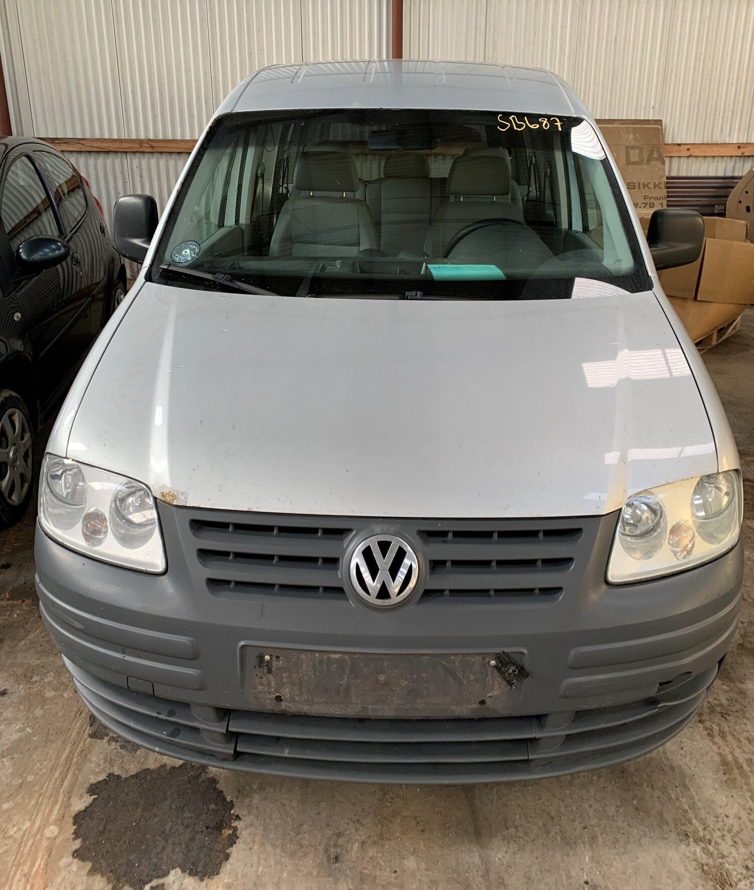 VW Caddy 2K Pluk-Selv-Bil Med OEM Nr. Ophugger Fra VW Ophugger