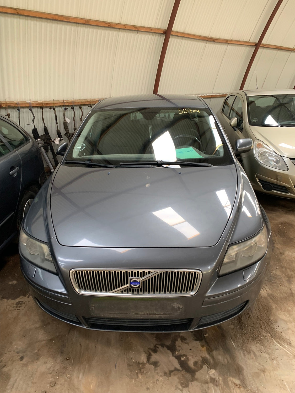 Volvo S40/V50 Pluk-Selv-Bil Med OEM Nr. Ophugger Fra Volvo Ophugger