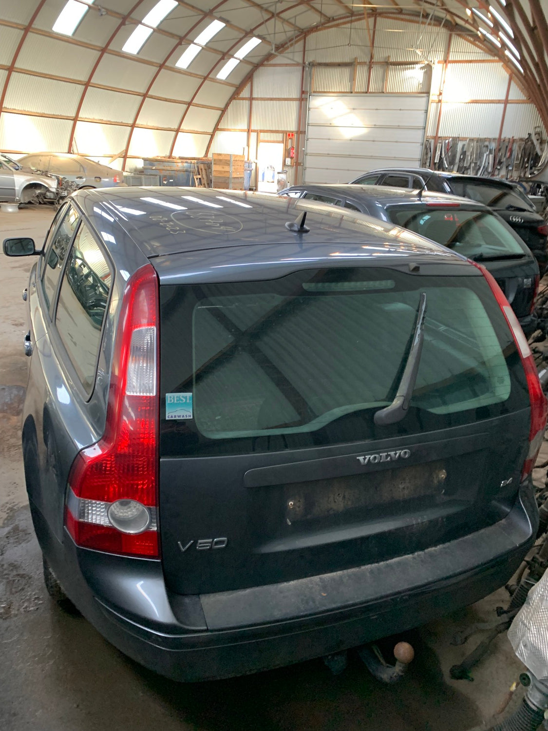 Volvo S40/V50 Pluk-Selv-Bil Med OEM Nr. Ophugger Fra Volvo Ophugger
