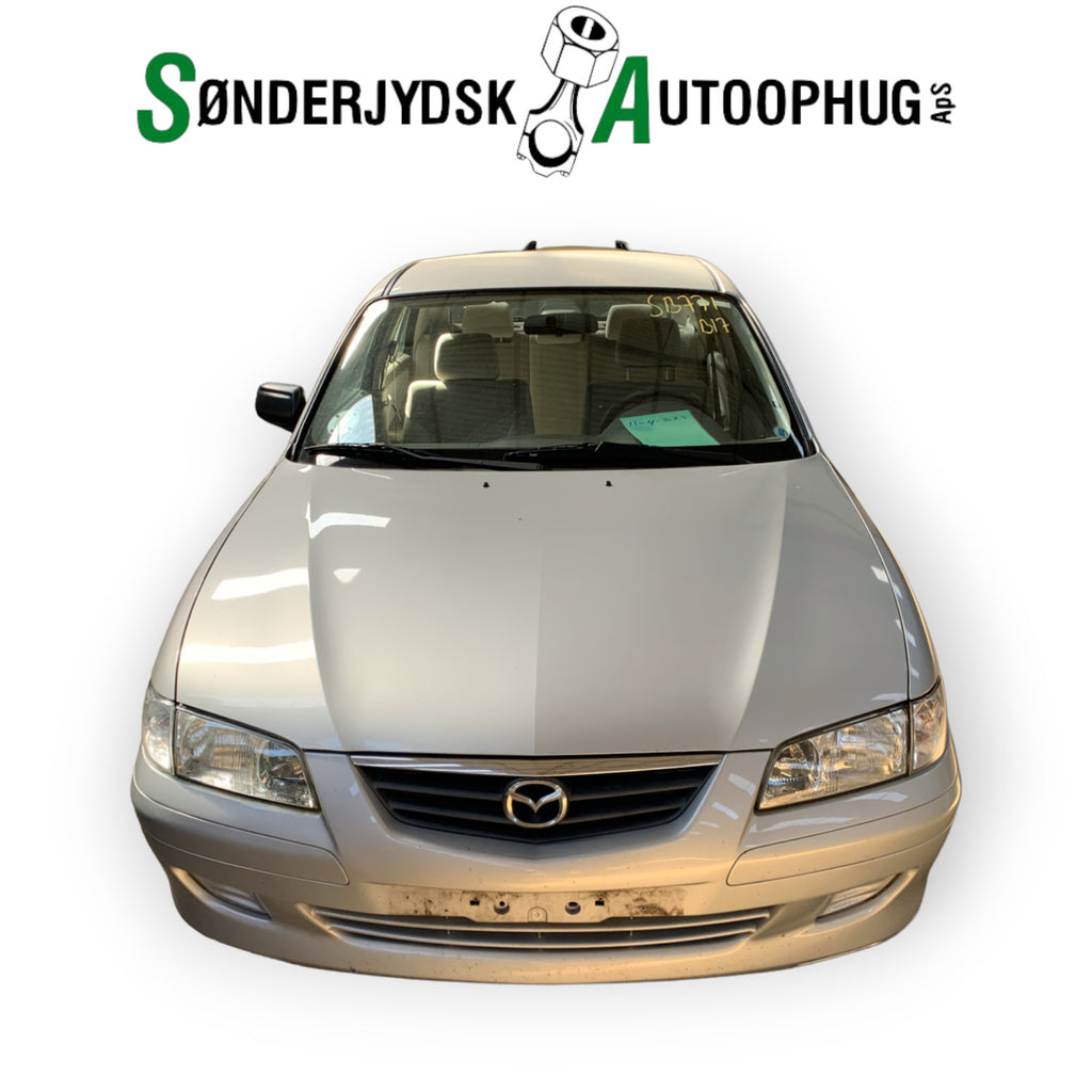 Mazda 626 Gf/Gw Pluk-Selv-Bil Med OEM Nr. Ophugger Fra Mazda Ophugger