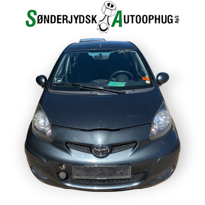 Toyota Aygo Pluk-Selv-Bil Med OEM Nr. Ophugger Fra Toyota Ophugger