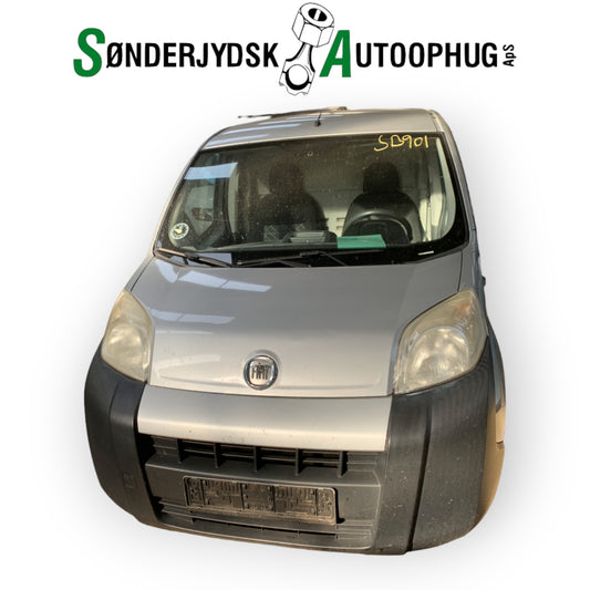 Fiat Fiorino Pluk-Selv-Bil Med OEM Nr. Ophugger Fra Fiat Ophugger