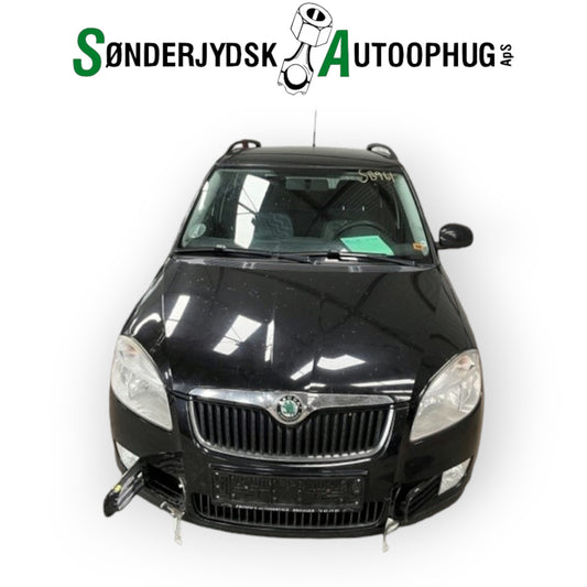 Skoda Fabia Pluk-Selv-Bil Med OEM Nr. TMBGF65J093068022 Fra Skoda Ophugger