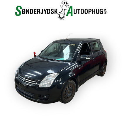 Suzuki Swift Pluk-Selv-Bil Med OEM Nr. Ophugger Fra Suzuki Ophugger