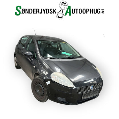 Fiat Grande Punto Pluk-Selv-Bil Med OEM Nr. Ophugger Fra Fiat Ophugger