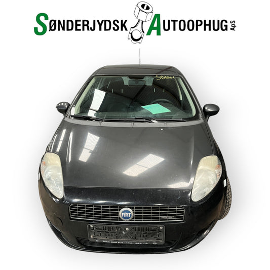 Fiat Grande Punto Pluk-Selv-Bil Med OEM Nr. Ophugger Fra Fiat Ophugger