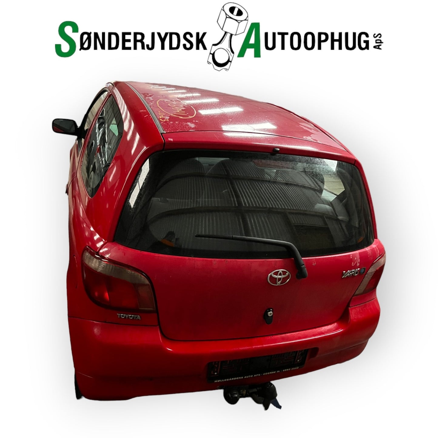 Toyota Yaris Jap. Pluk-Selv-Bil Med OEM Nr. Ophugger Fra Toyota Ophugger