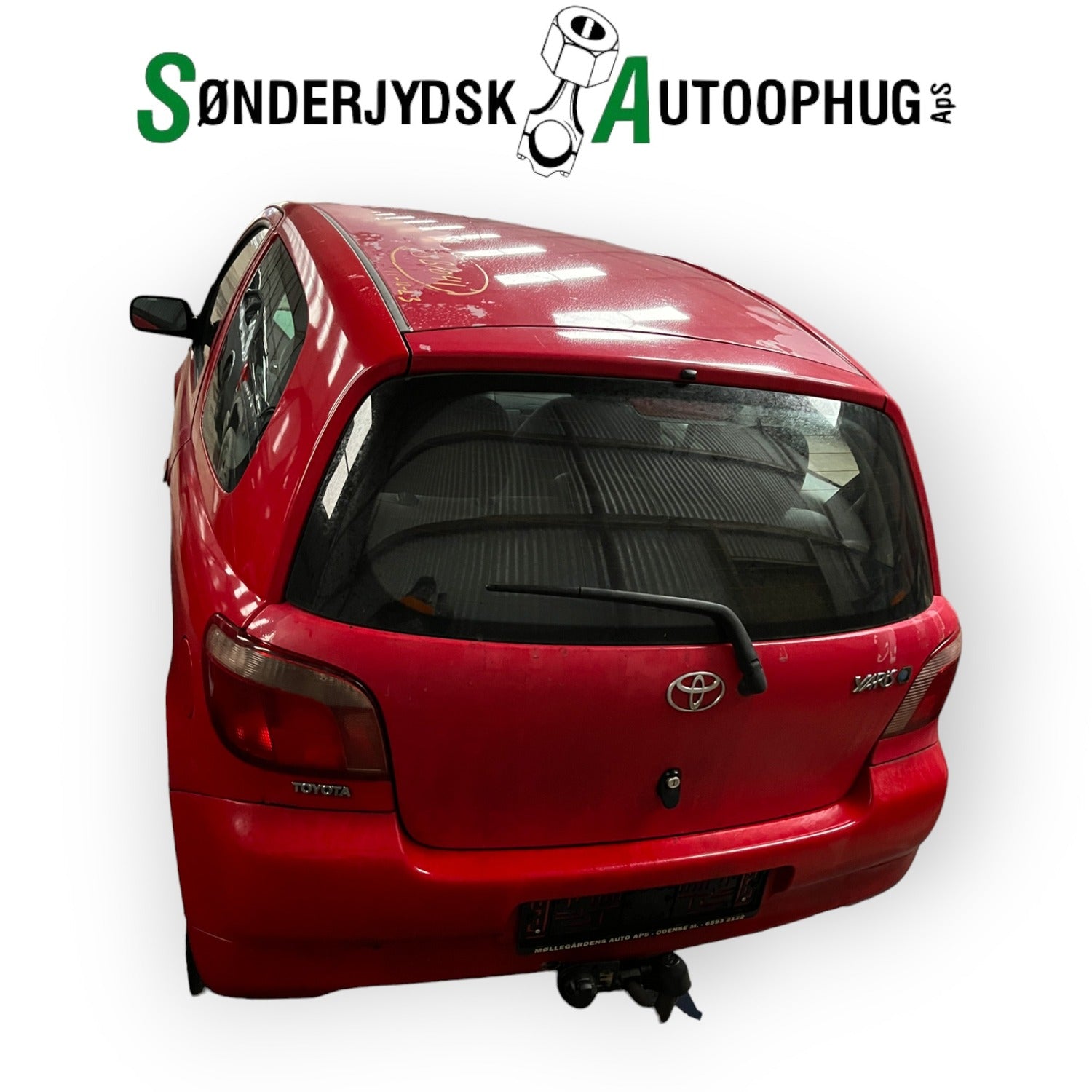 Toyota Yaris Jap. Pluk-Selv-Bil Med OEM Nr. Ophugger Fra Toyota Ophugger