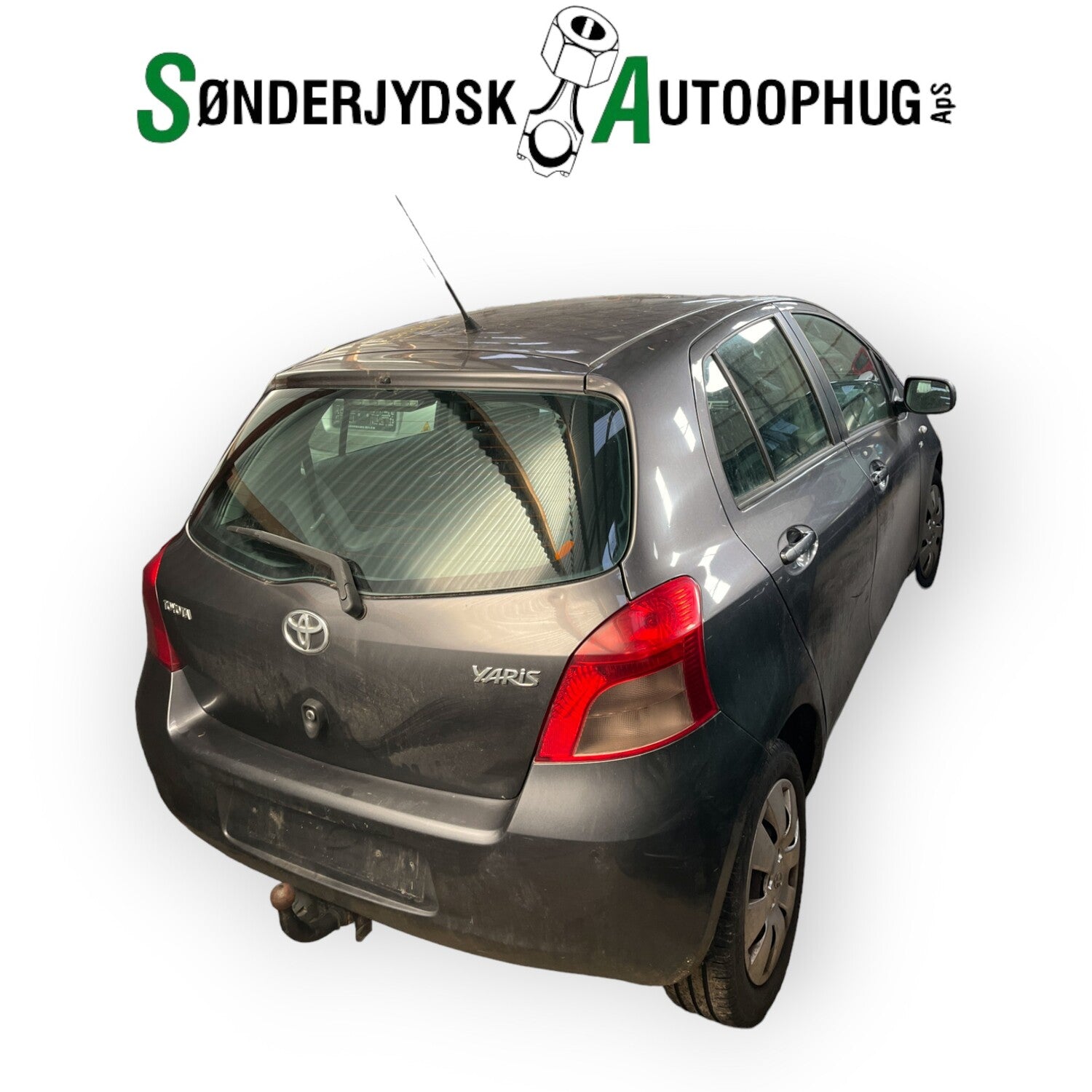 Toyota Yaris Pluk-Selv-Bil Med OEM Nr. Ophugger Fra Toyota Ophugger