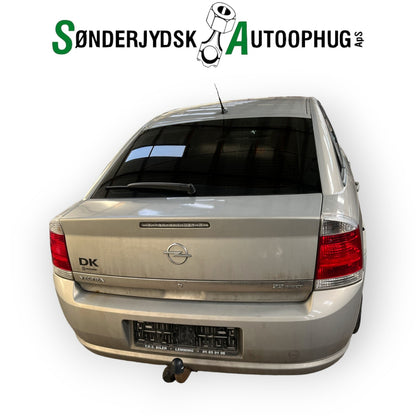 Opel Vectra C Pluk-Selv-Bil Med OEM Nr. Ophugger Fra Opel Ophugger