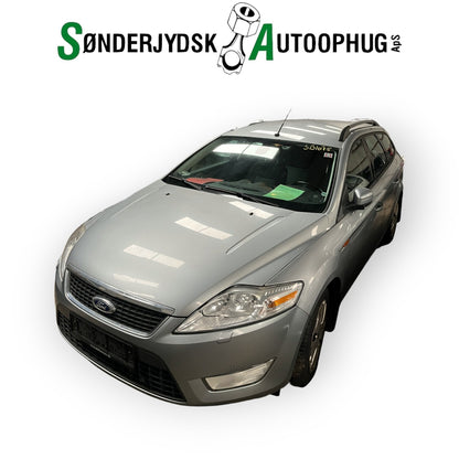Ford Mondeo 4 Pluk-Selv-Bil Med OEM Nr. Ophugger Fra Ford Ophugger