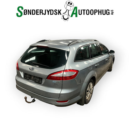 Ford Mondeo 4 Pluk-Selv-Bil Med OEM Nr. Ophugger Fra Ford Ophugger