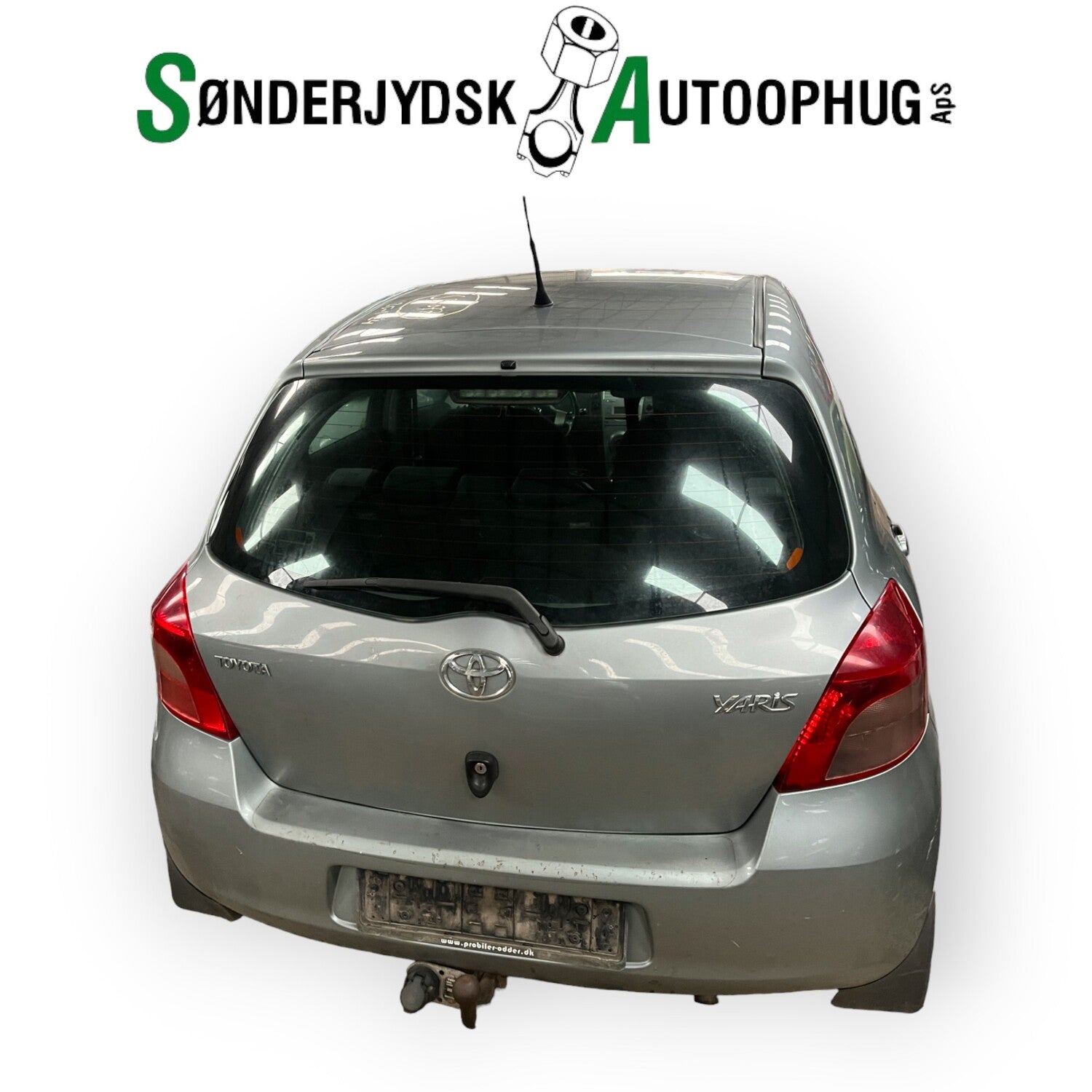 Toyota Yaris Pluk-Selv-Bil Med OEM Nr. Ophugger Fra Toyota Ophugger