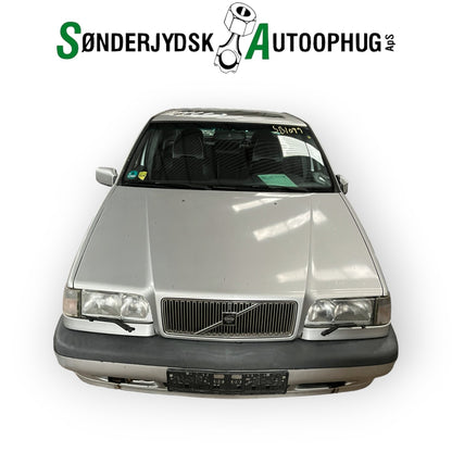 Volvo 850 Pluk-Selv-Bil Med OEM Nr. Ophugger Fra Volvo Ophugger