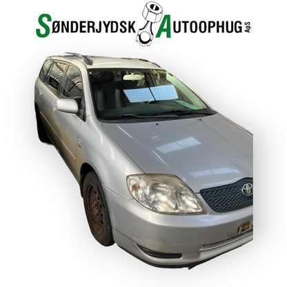 Toyota Corolla E12 Pluk-Selv-Bil Med OEM Nr. Ophugger Fra Toyota Ophugger