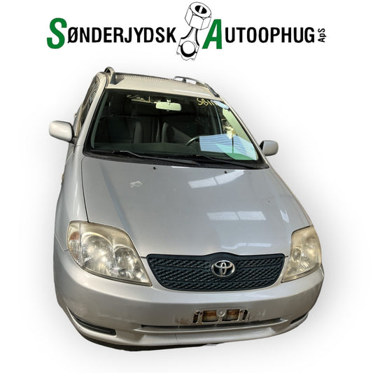 Toyota Corolla E12 Pluk-Selv-Bil Med OEM Nr. Ophugger Fra Toyota Ophugger