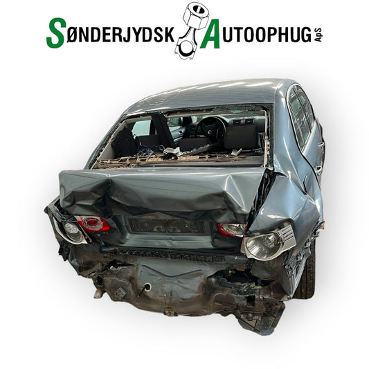 VW Jetta 1K Pluk-Selv-Bil Med OEM Nr. Ophugger Fra VW Ophugger
