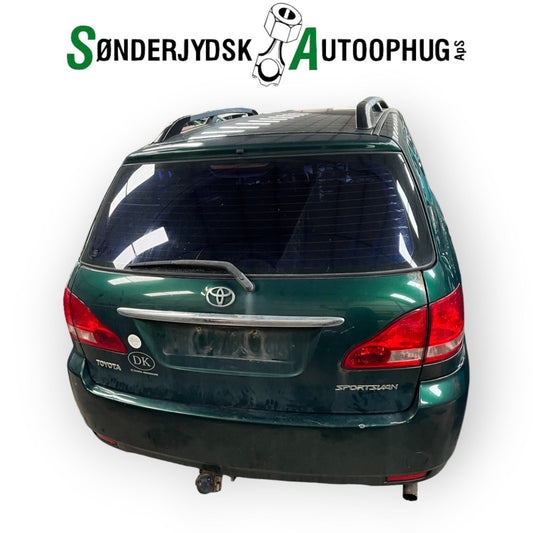 Toyota Avensis Verso Pluk-Selv-Bil Med OEM Nr. Ophugger Fra Toyota Ophugger