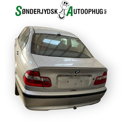 BMW 3-Serie E46 Pluk-Selv-Bil Med OEM Nr. Ophugger Fra BMW Ophugger
