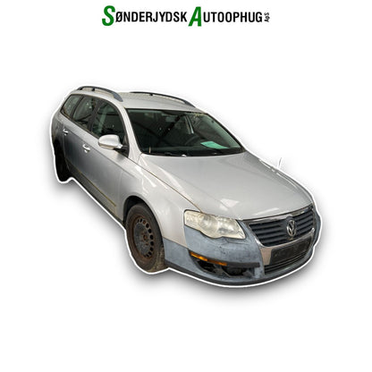 VW Passat 3C Pluk-Selv-Bil Med OEM Nr. Ophugger Fra VW Ophugger