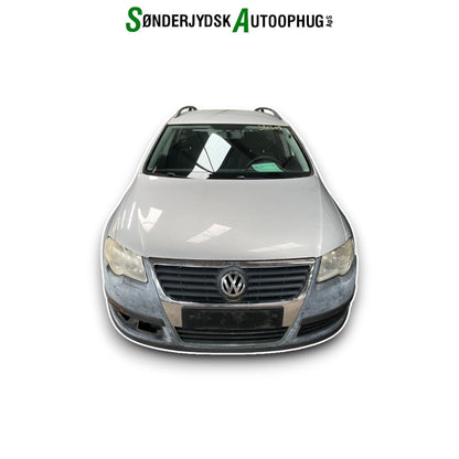 VW Passat 3C Pluk-Selv-Bil Med OEM Nr. Ophugger Fra VW Ophugger