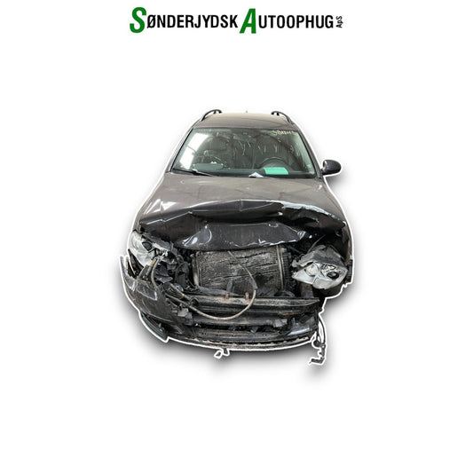 VW Passat 3C Pluk-Selv-Bil Med OEM Nr. Ophugger Fra VW Ophugger