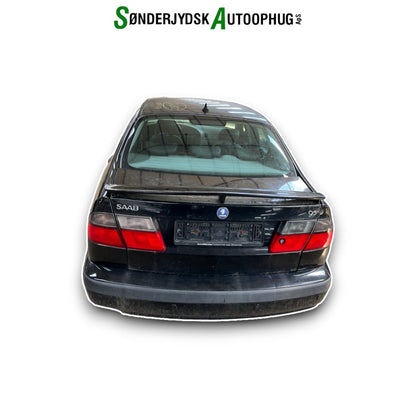 Saab 9‑5 Pluk-Selv-Bil Med OEM Nr. Ophugger Fra Saab Ophugger