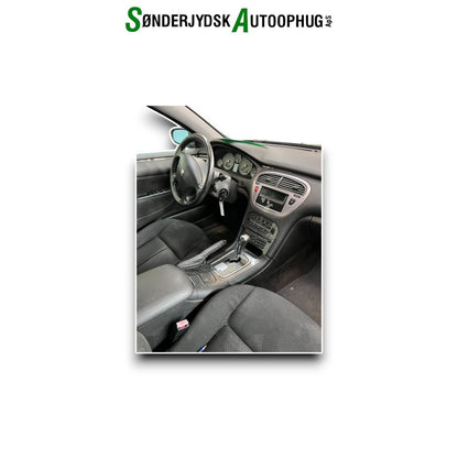 Peugeot 607 Pluk-Selv-Bil Med OEM Nr. Ophugger Fra Peugeot Ophugger