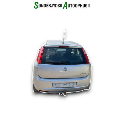 Fiat Grande Punto Pluk-Selv-Bil Med OEM Nr. Ophugger Fra Fiat Ophugger