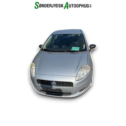 Fiat Grande Punto Pluk-Selv-Bil Med OEM Nr. Ophugger Fra Fiat Ophugger
