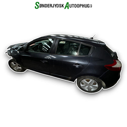 Renault Megane 3 Pluk-Selv-Bil Med OEM Nr. Ophugger Fra Renault Ophugger