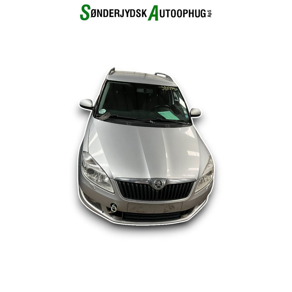 Skoda Fabia Pluk-Selv-Bil Med OEM Nr. Ophugger Fra Skoda Ophugger