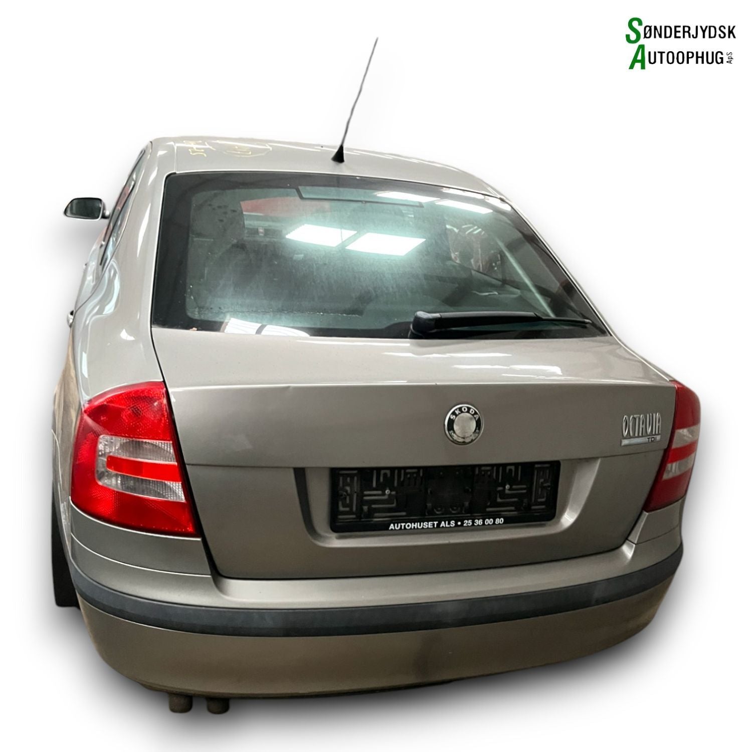 Skoda Octavia Pluk-Selv-Bil Med OEM Nr. Ophugger Fra Skoda Ophugger