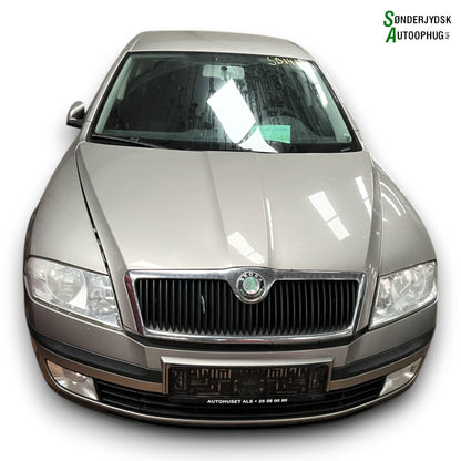 Skoda Octavia Pluk-Selv-Bil Med OEM Nr. Ophugger Fra Skoda Ophugger