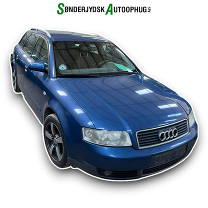 Audi A4 8E/8H Pluk-Selv-Bil Med OEM Nr. Ophugger Fra Audi Ophugger
