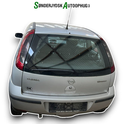 Opel Corsa C Pluk-Selv-Bil Med OEM Nr. Ophugger Fra Opel Ophugger