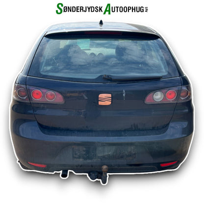Seat Ibiza 6L Pluk-Selv-Bil Med OEM Nr. Ophugger Fra Seat Ophugger
