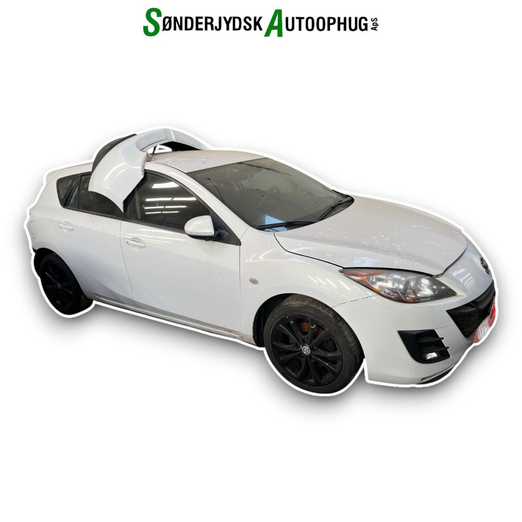 Mazda 3 Bl Pluk-Selv-Bil Med OEM Nr. Ophugger Fra Mazda Ophugger