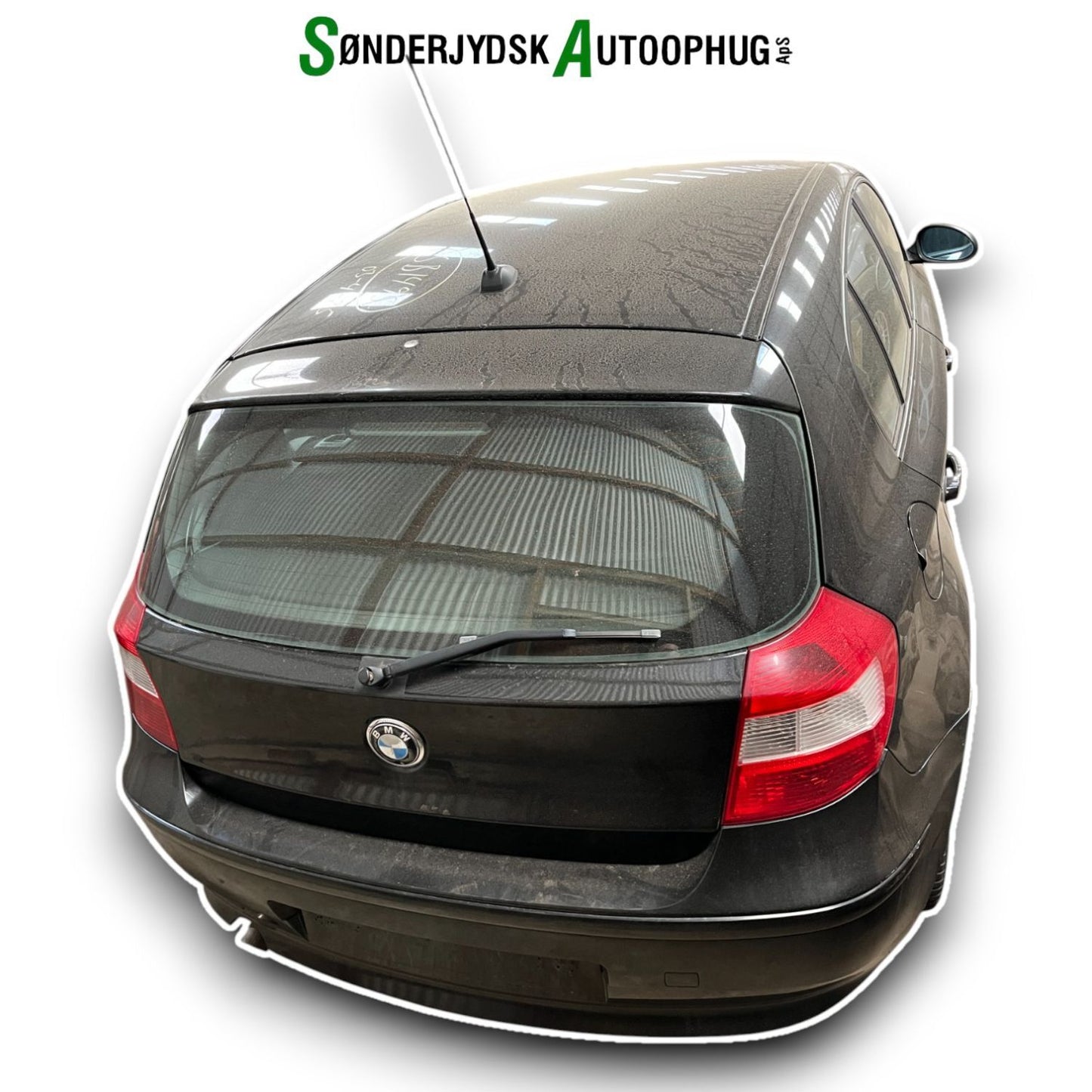 BMW 1-Serie E81/E82/E87 Pluk-Selv-Bil Med OEM Nr. Ophugger Fra BMW Ophugger