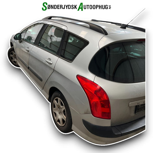 Peugeot 308 Pluk-Selv-Bil Med OEM Nr. Ophugger Fra Peugeot Ophugger