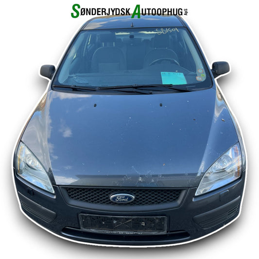 Ford Focus Pluk-Selv-Bil Med OEM Nr. Ophugger Fra Ford Ophugger